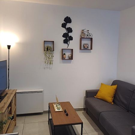 Apartmán Super F2 A 5Mn Aeroport D'Orly Parking Prive Gratuit Paray-Vieille-Poste Exteriér fotografie